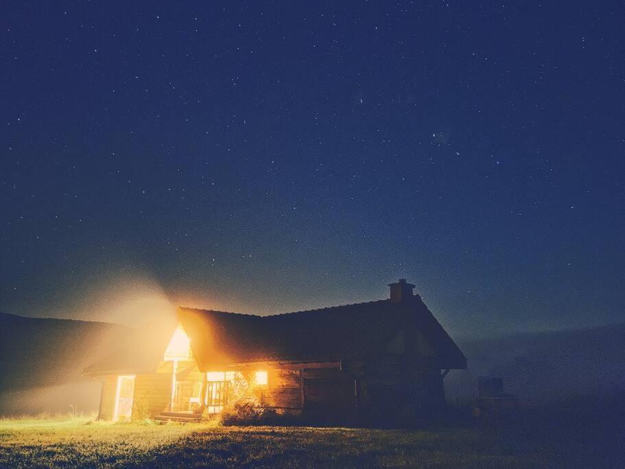 Polanka Beskid Niski Cute Cabin With Spectacular Views Hanczowa المظهر الخارجي الصورة